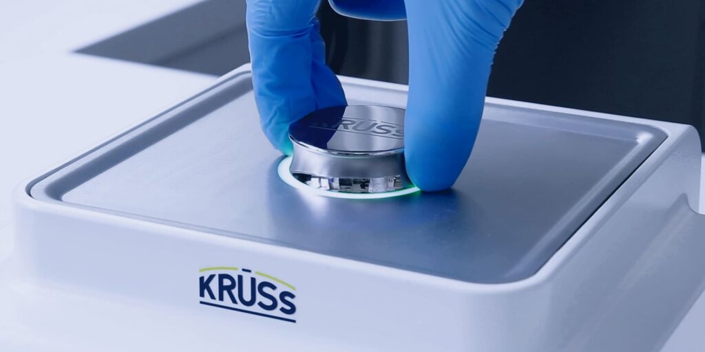 Refraktometer-digital-neu-Ausstattung-state-of-the-art-Kruess